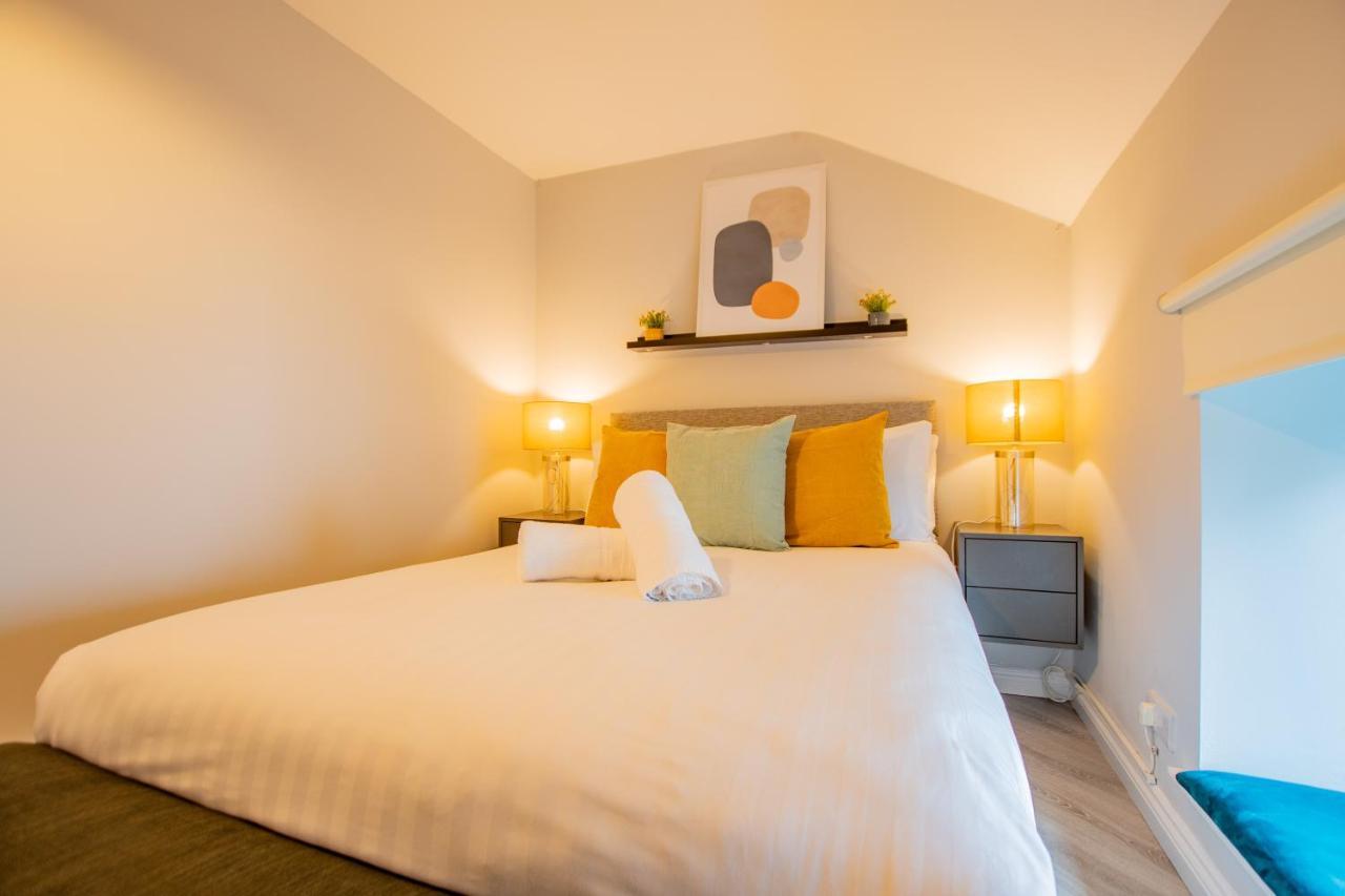 Cosy Retreat In The City Centre غالواي المظهر الخارجي الصورة