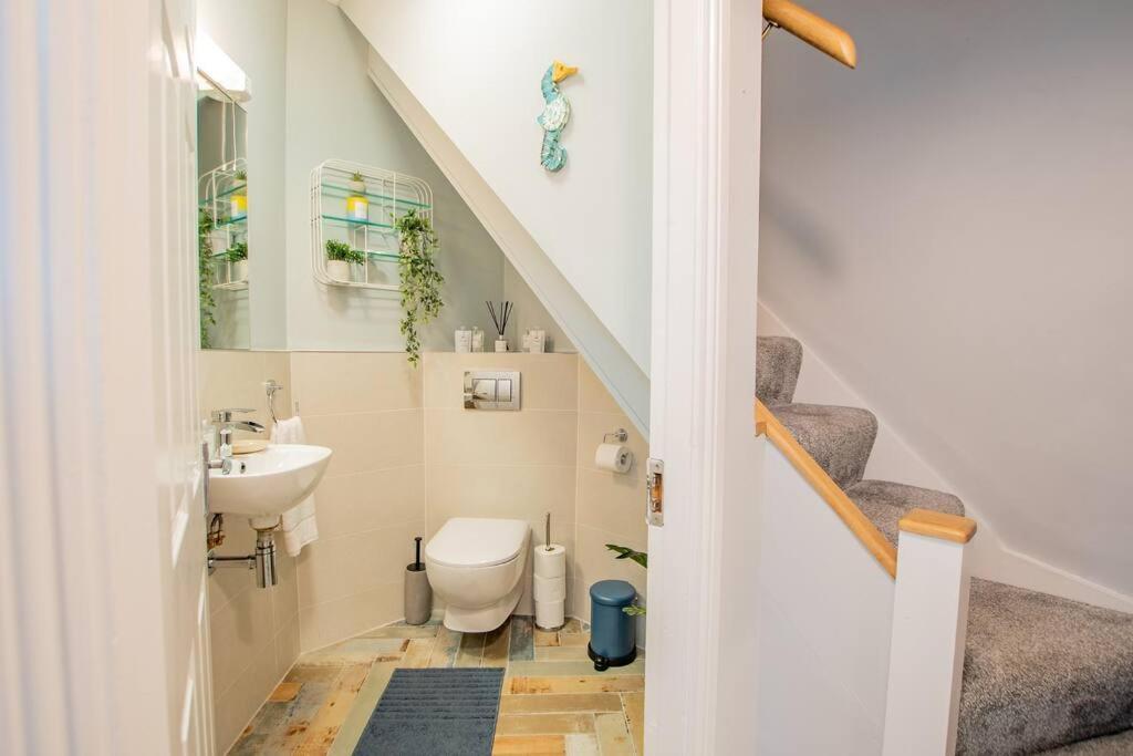 Cosy Retreat In The City Centre غالواي المظهر الخارجي الصورة