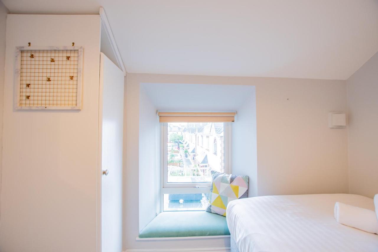 Cosy Retreat In The City Centre غالواي المظهر الخارجي الصورة