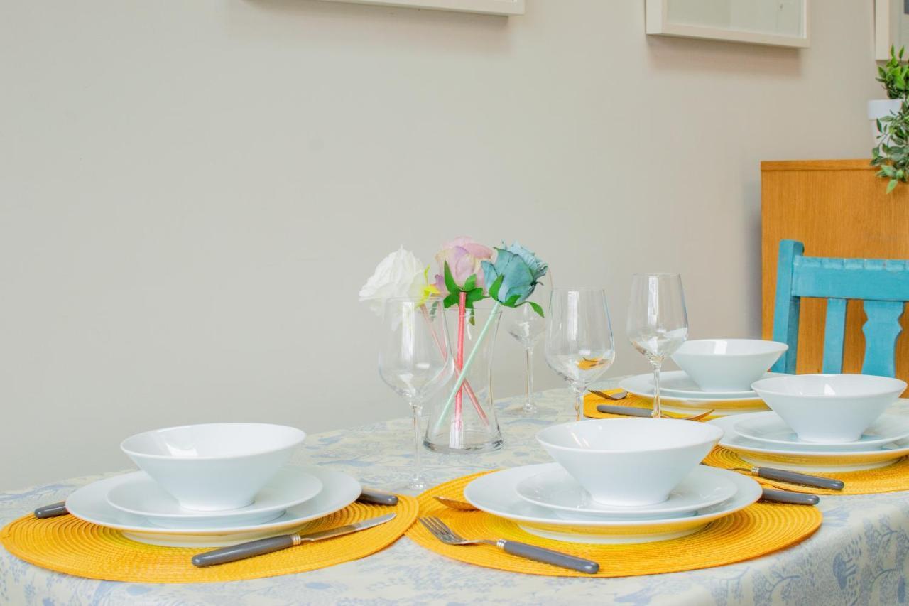 Cosy Retreat In The City Centre غالواي المظهر الخارجي الصورة