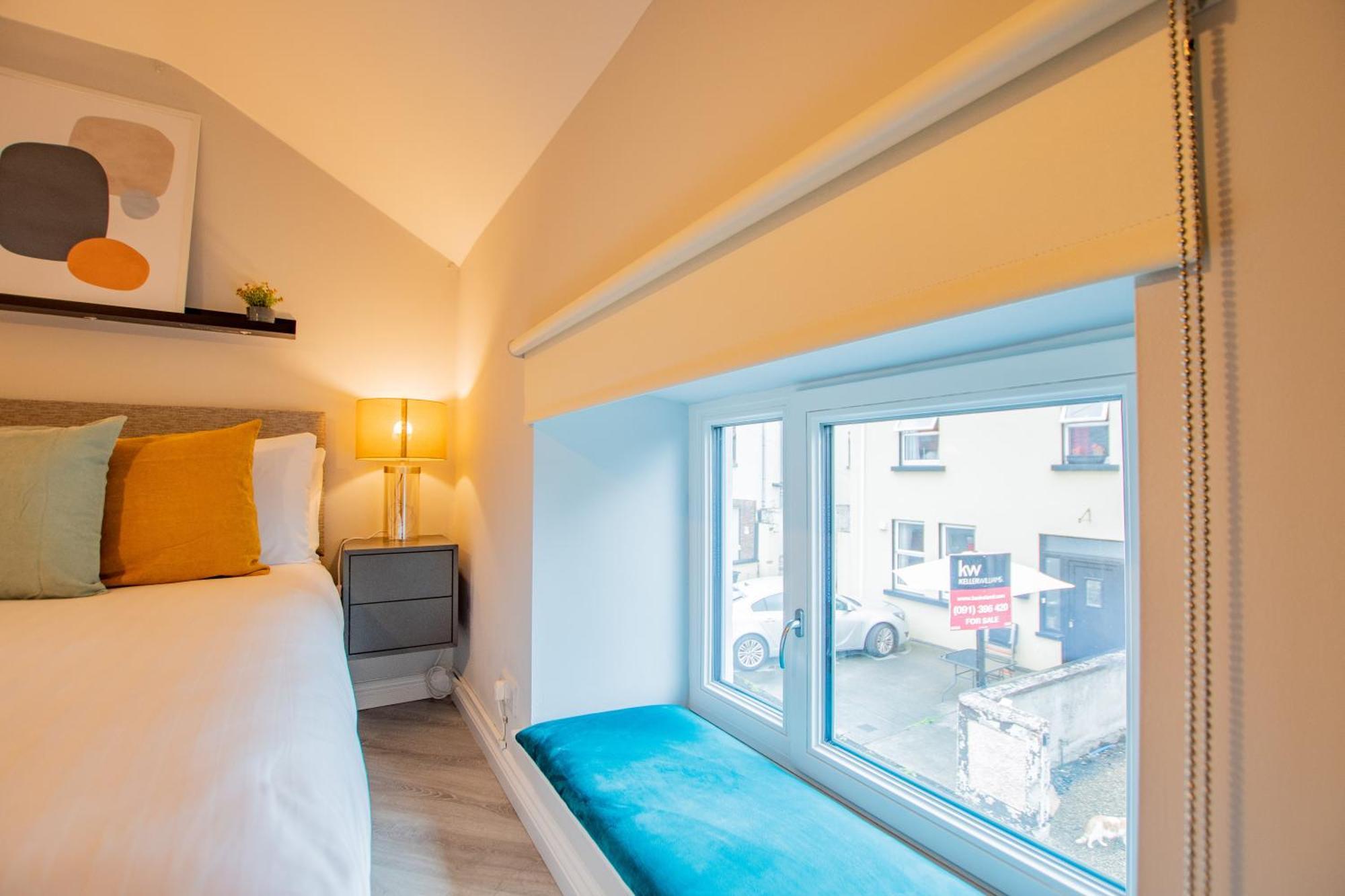 Cosy Retreat In The City Centre غالواي المظهر الخارجي الصورة